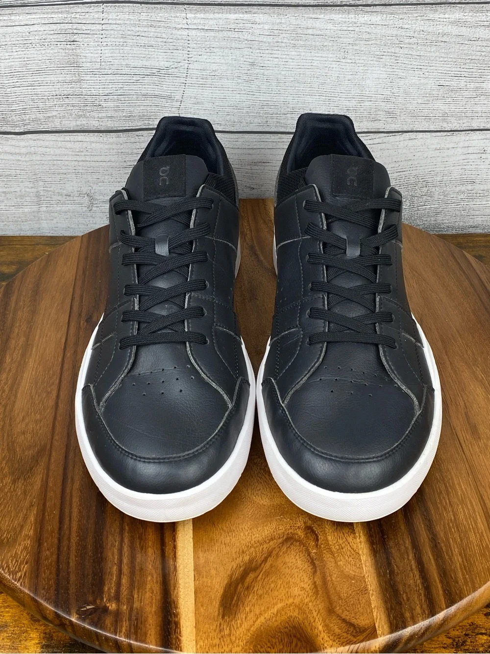 ON Running The ROGER Clubhouse Black White Tennis Shoe Men’s Sneaker Size 14